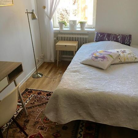 Farsta Bed And Breakfast Stockholm Buitenkant foto