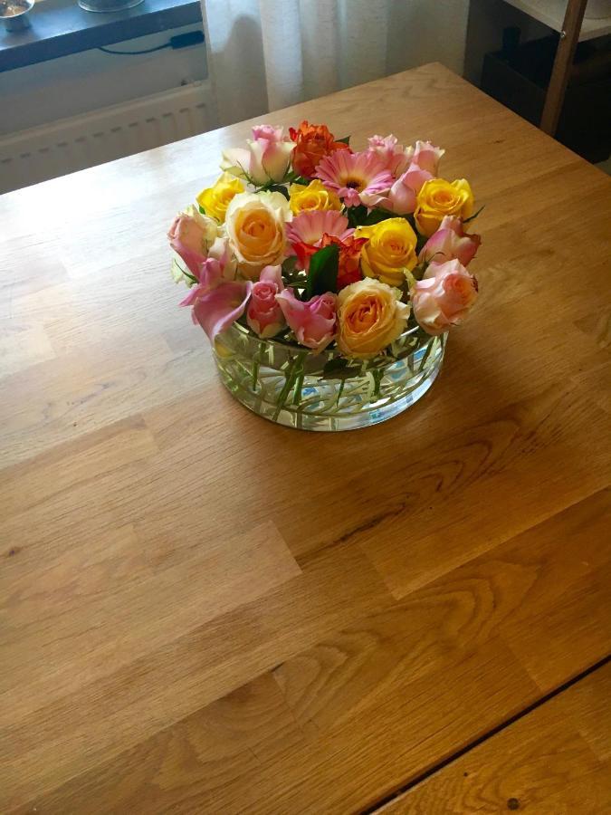 Farsta Bed And Breakfast Stockholm Buitenkant foto