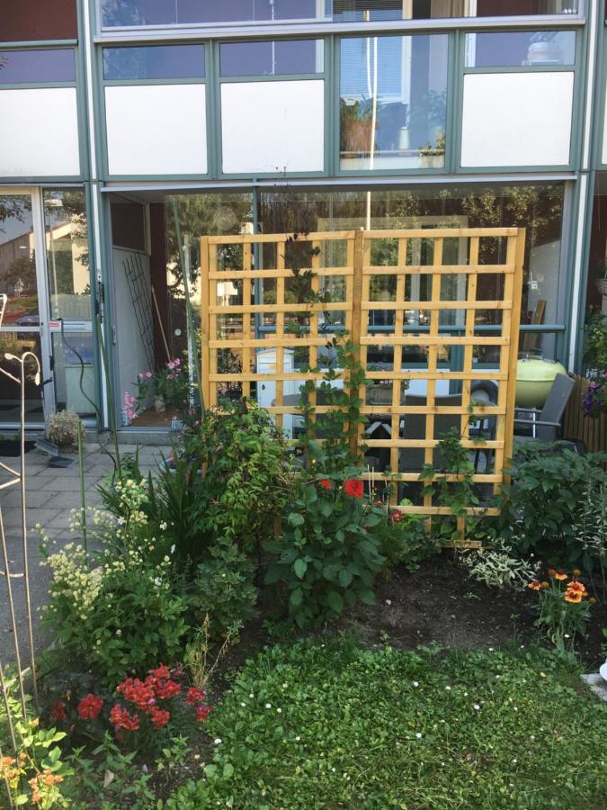 Farsta Bed And Breakfast Stockholm Buitenkant foto